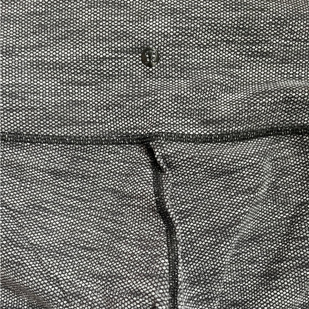 LULULEMON ATHLETICA LEGGINGS (GREY) - Picture 3 of 3